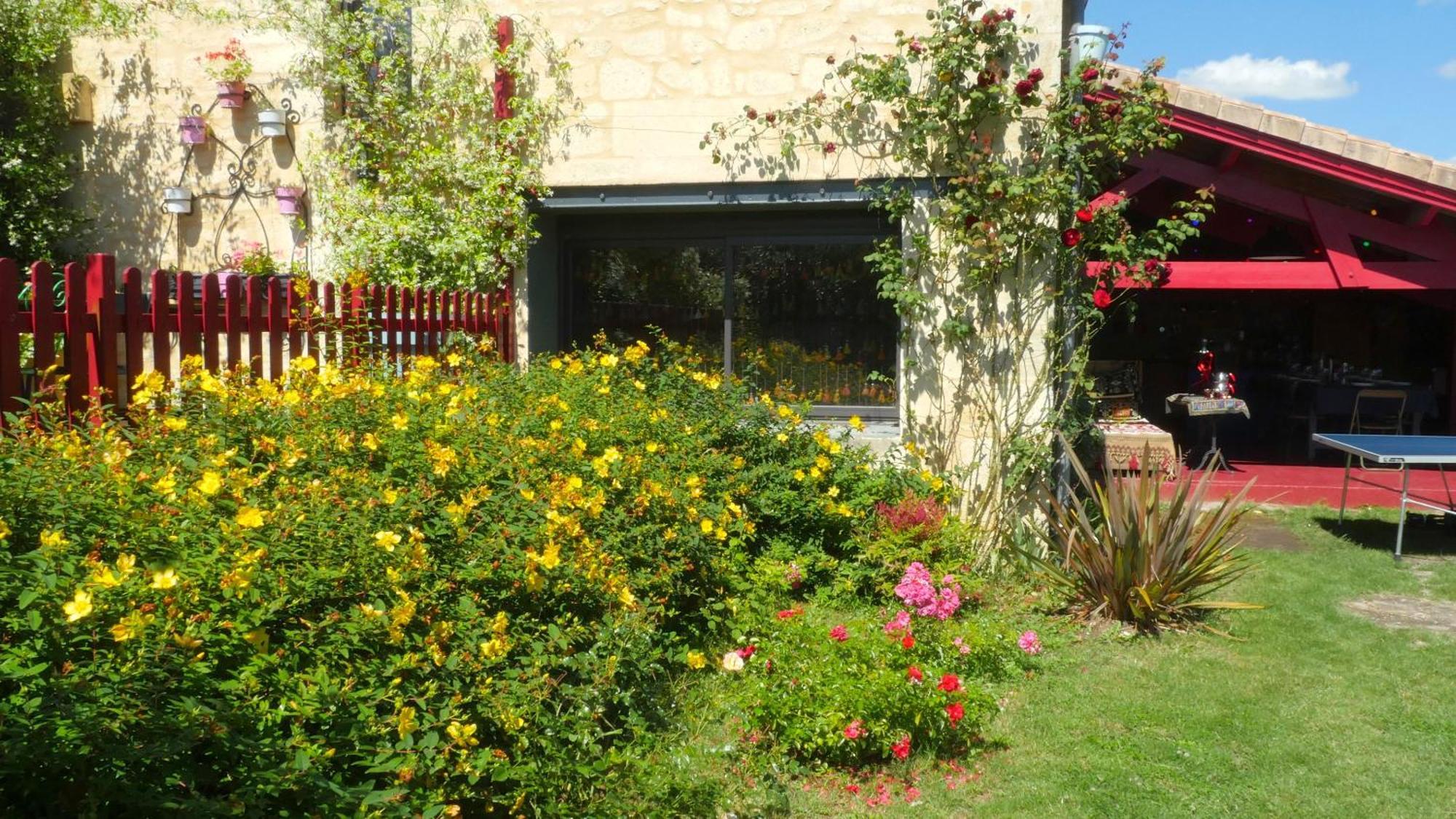 Les Jardins D'Ispahan Prignac-et-Marcamps المظهر الخارجي الصورة